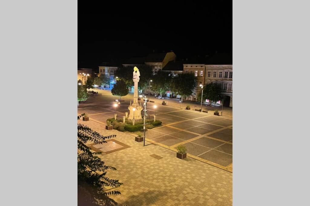 Luxus A Varos Felett Szombathely Exterior photo